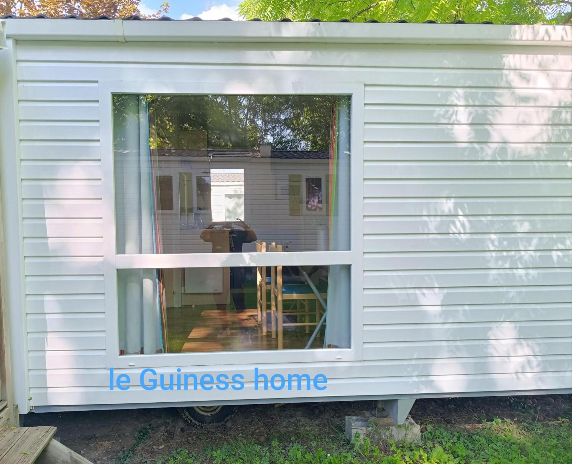 Le Guiness Proche Europa Park Et Rulantica Apartment Boofzheim Bagian luar foto